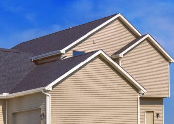 Expert Tips On How To Choose Siding Color For Your Home
